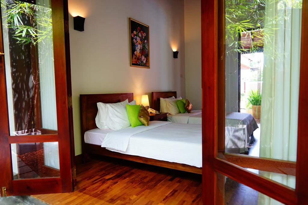 Lespri Grand Hotel Negombo Exterior foto